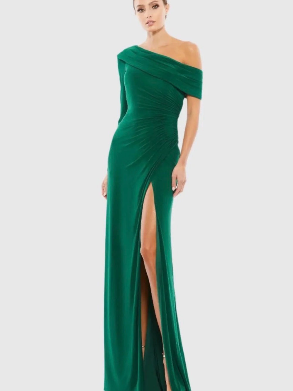 Mac Duggal Style 26570 Emerald Green One-Shoulder Gown – Size 0 NWT